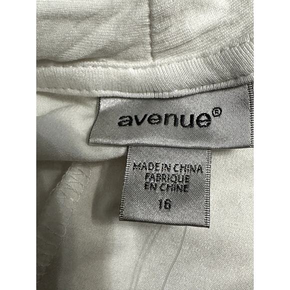 Avenue Short Sleeve Blouse Hi Low Split Back V-Neck Pleated Front White 16 NWT - Picture 9 of 10